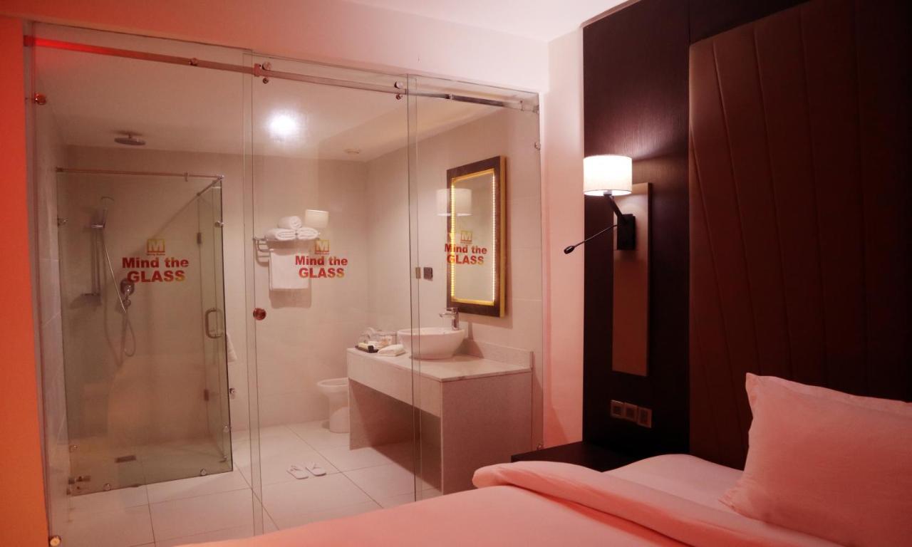 Monty Suites Калабар Экстерьер фото